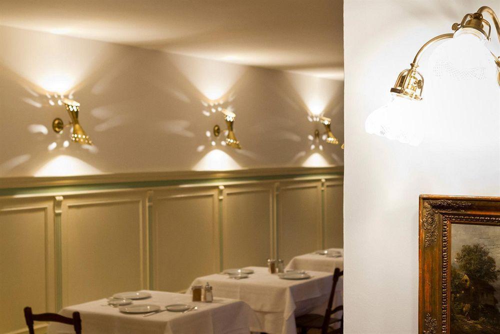 Ottmanngut Suite And Breakfast Merano Exteriör bild