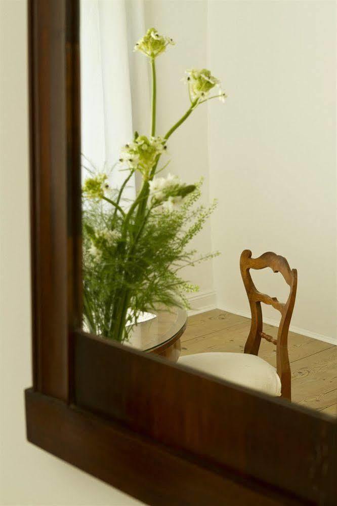 Ottmanngut Suite And Breakfast Merano Exteriör bild